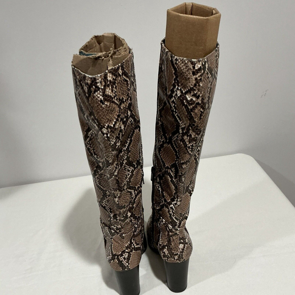 Woman’s A New Day Brown Snake Skin 3.5 Inch Heel Tall Knee High Boots Size 7.5 - Picture 6 of 11
